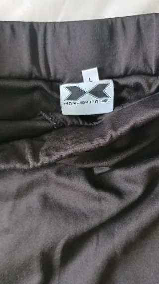 Falda de pádel Harlem Padel negra y rosa