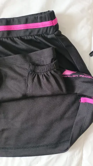 Falda de pádel Harlem Padel negra y rosa