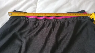 Falda de pádel Harlem Padel negra y rosa