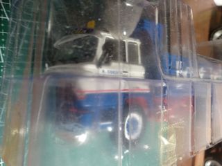 Camión Barreiro Font Vella 1/43