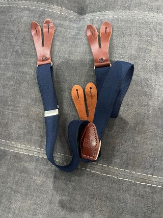 Tirantes de traje azul y marrón niño 3-4 años