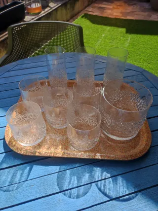 Cubitera y vasos de cristal texturizado