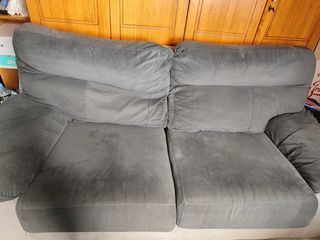 2 sofás en perfecto estado, de 2 plazas y 3 plazas