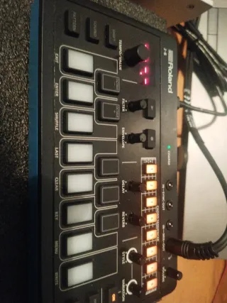 Roland AIRA J-6