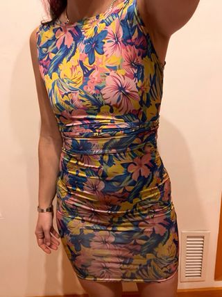 Conjunto top y falda estampado floral M