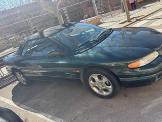 Crhysler Stratus 2002