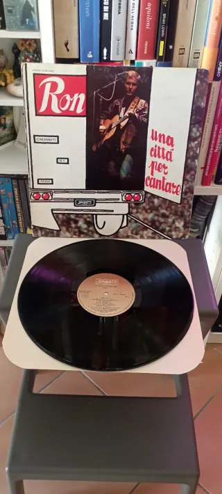 Vinile Ron - Una città per cantare
