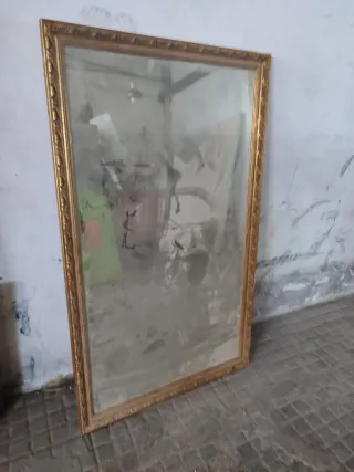 Espejo antiguo dorado