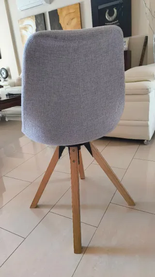 Silla giratoria nórdica Jysk gris