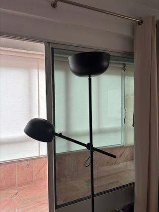 Lámpara de pie negra 185cm