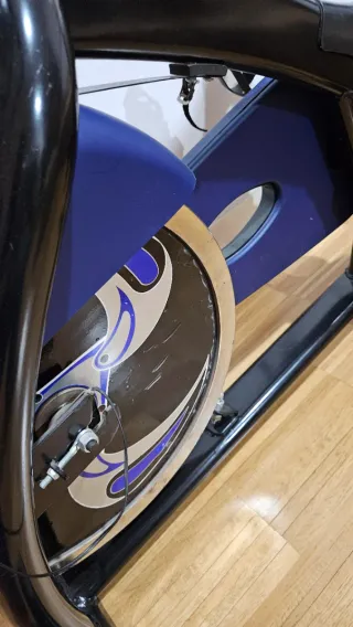 Bicicleta de Spinning Negra y Azul