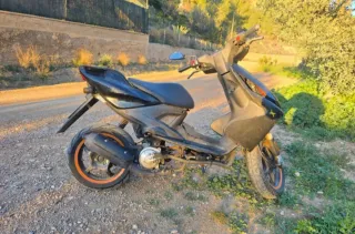 Yamaha Aerox 50cc Scooter Negro