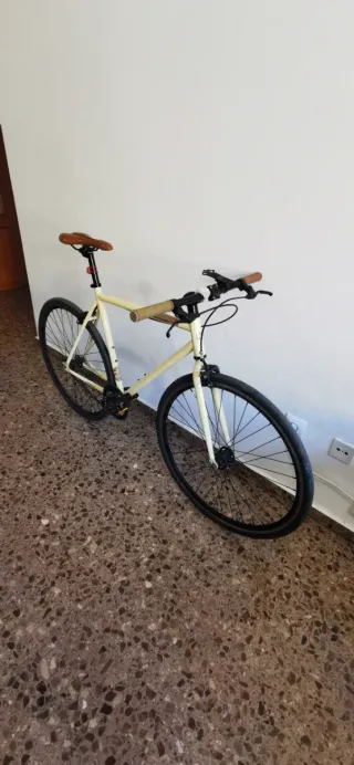 Bicicleta urbana single speed 28"