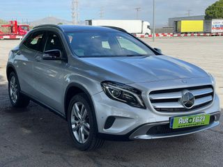 Mercedes-Benz GLA250 2015