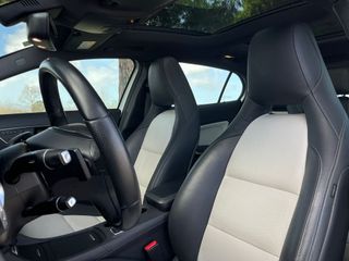 Mercedes-Benz GLA250 2015