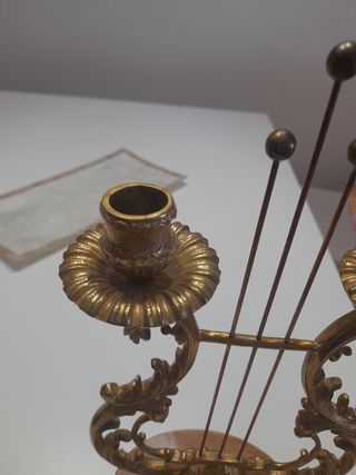 Candelabros antiguos metal y madera