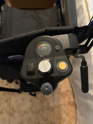 Silla de ruedas eléctrica GIGIA