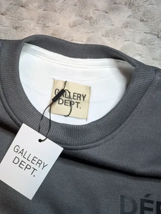 Sudadera Gallery Dept. Gris
