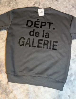 Sudadera Gallery Dept. Gris