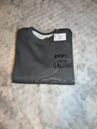 Sudadera Gallery Dept. Gris