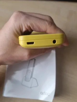 Nokia 8110 Amarillo WiFi Bluetooth Juegos