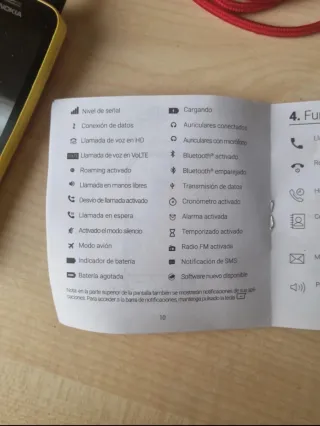 Nokia 8110 Amarillo WiFi Bluetooth Juegos