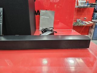 Barra de Sonido Samsung Soundbar HW-B530.