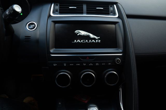 Jaguar E-Pace 2.0D 110kW 4WD Auto