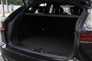 Jaguar E-Pace 2.0D 110kW 4WD Auto