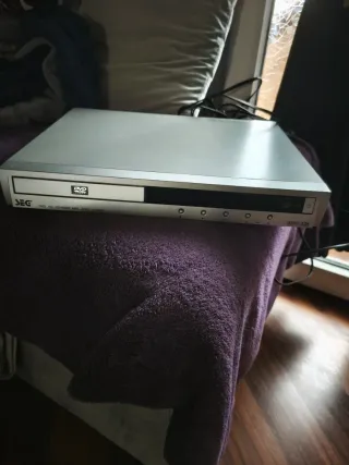 Reproductor DVD SEG Y Blu-ray PHILIPS.