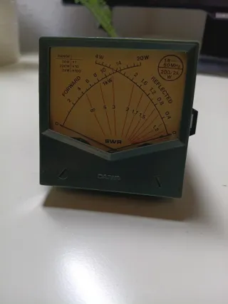 Medidor SWR y Potencia DAIWA CN520