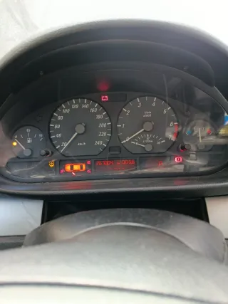 x2 BMW e46 328ci 1999