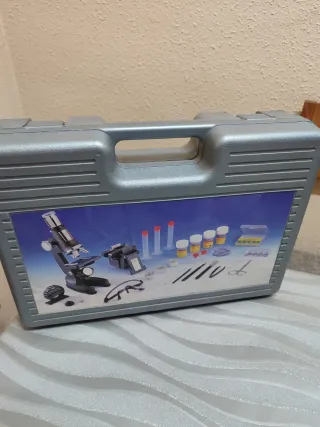 Maletín microscopio completo