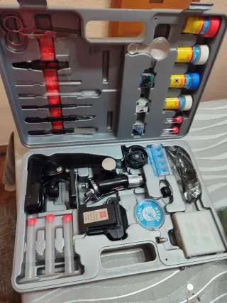 Maletín microscopio completo