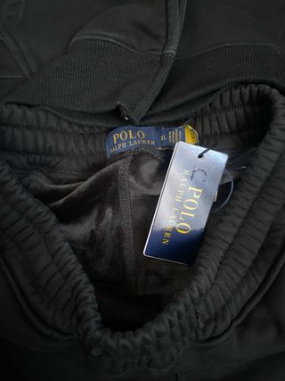 Tuta Polo Ralph Lauren Nera che veste come una S