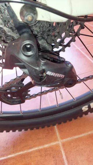 Bicicleta Eléctrica Giant Stance e 29er con 1100km