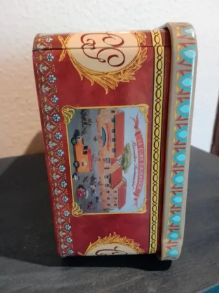 Caja de lata vintage La Cure Gourmande