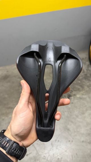 Sillín Megamo Marrón 148mm