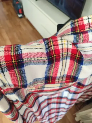 Camisa Levi's a cuadros roja y blanca