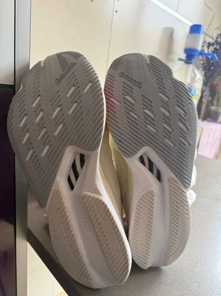 Zapatillas running Adizero Boston 12