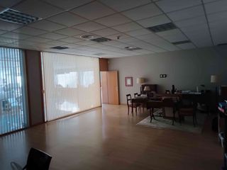 LOCAL/OFICINAS 513 m2 SARRIKOBASO ALGORTA