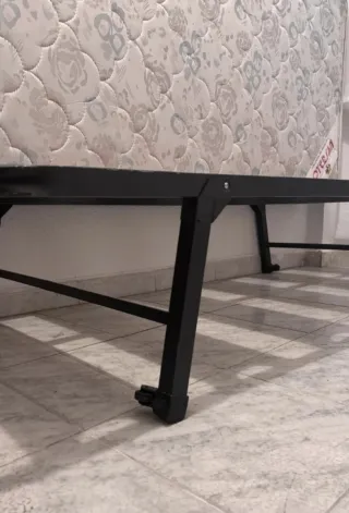 EN MADRID Cama 80cm con somier nuevo