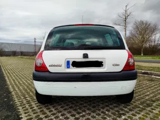Renault Clio 2000