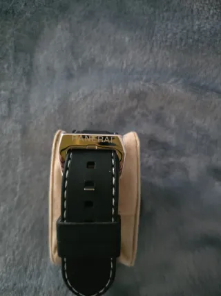 Reloj Panerai Luminor Submersible Negro