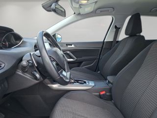 Peugeot 308 5p Style 1.2 PureTech 96KW (130CV) Auto