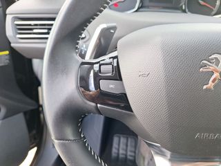 Peugeot 308 5p Style 1.2 PureTech 96KW (130CV) Auto