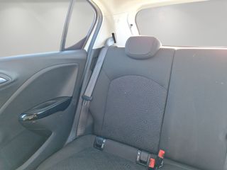 Opel Corsa 1.4 66kW (90CV) Design Line Auto