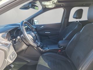 Ford Kuga 2.0 TDCi 110kW 4x2 A-S-S ST-Line