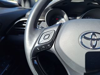 Toyota C-HR 1.8 125H Advance