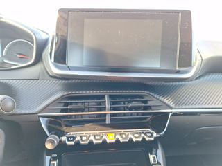 Peugeot 2008 Active BlueHDI 81kW (110CV)